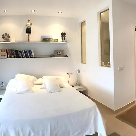 Triplex Vista Mar 17 Carrer D'es Romani *